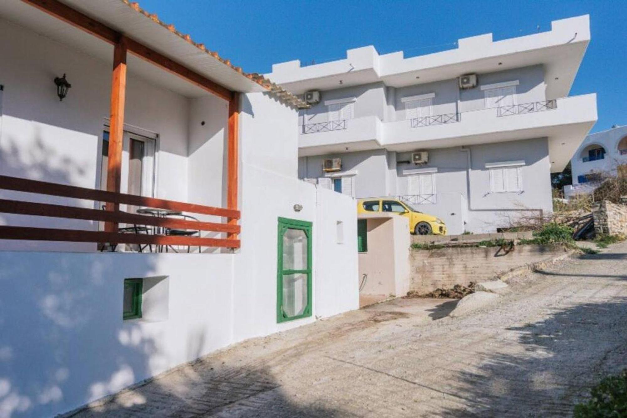 Apartment Panagiotis Kamilárion Eksteriør bilde